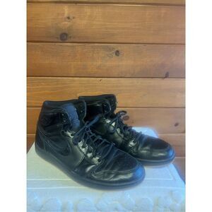 Nike Jordan 1 Retro Black Gum Sz 10 555088-020
